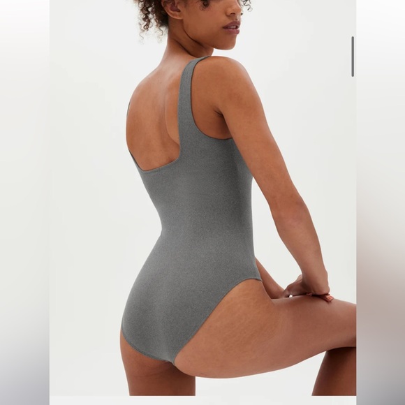 girlfriend collective penny square neck bodysuit - Picture 2 of 7